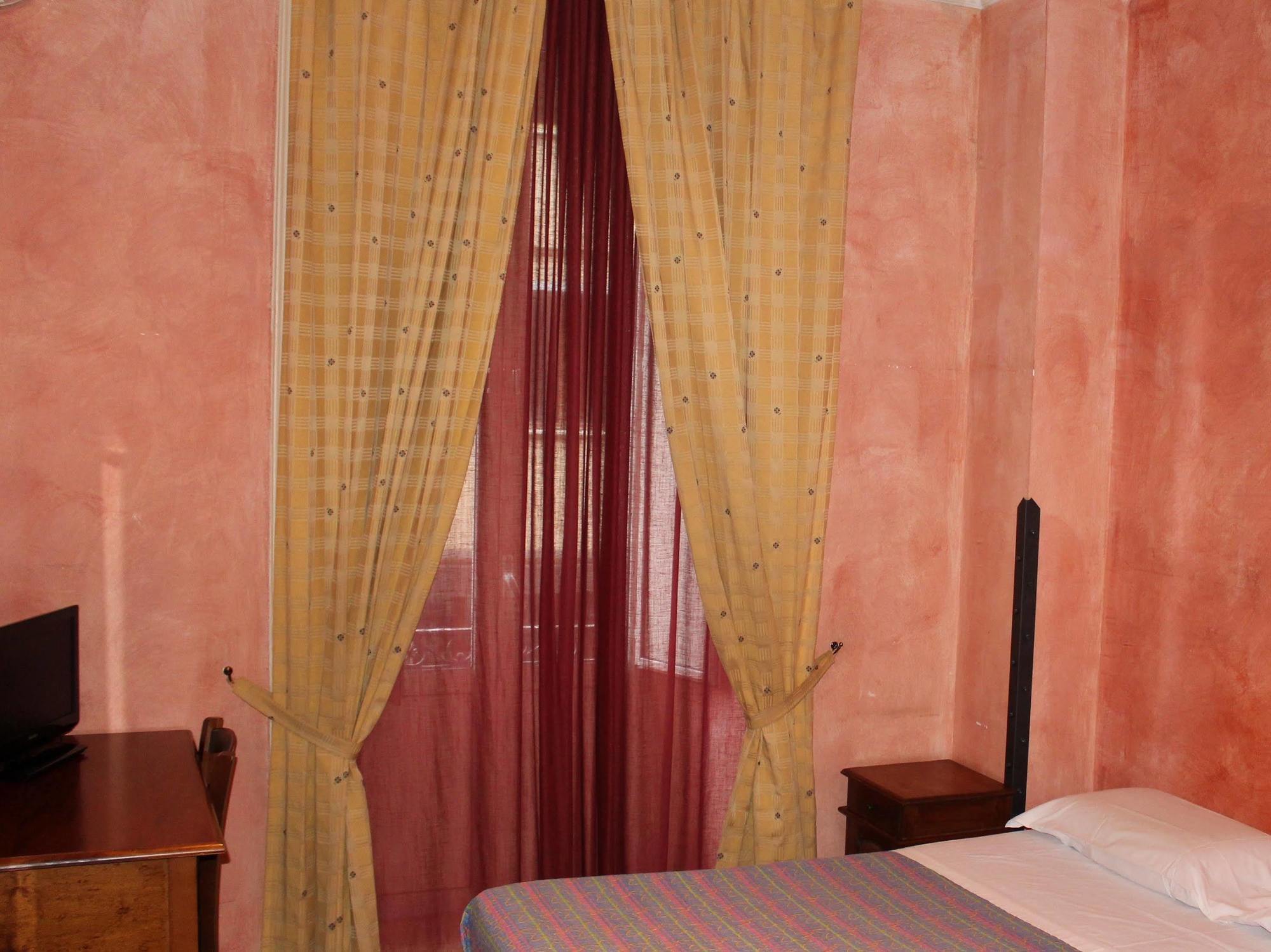 Schilizzi Hotel Neapol Zewnętrze zdjęcie